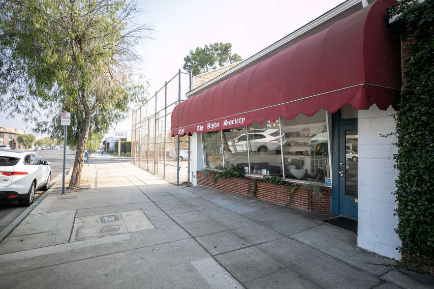 3006 Burbank Blvd, Burbank, CA for sale - Building Photo - Image 3 of 5