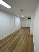 36 Malaga Cove Plz, Palos Verdes Estates, CA à louer Photo intérieure- Image 2 de 18