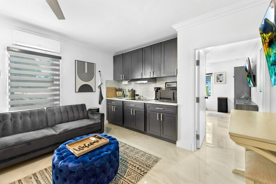 91865 Overseas Hwy, Tavernier, FL for sale - Building Photo - Image 2 of 30