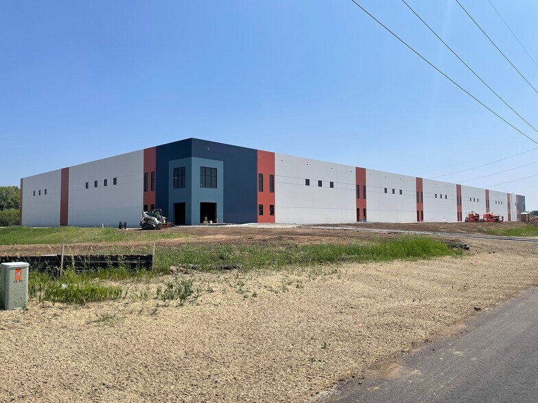 8th Ave S, Saint Cloud, MN à louer - Photo du bâtiment - Image 2 de 6