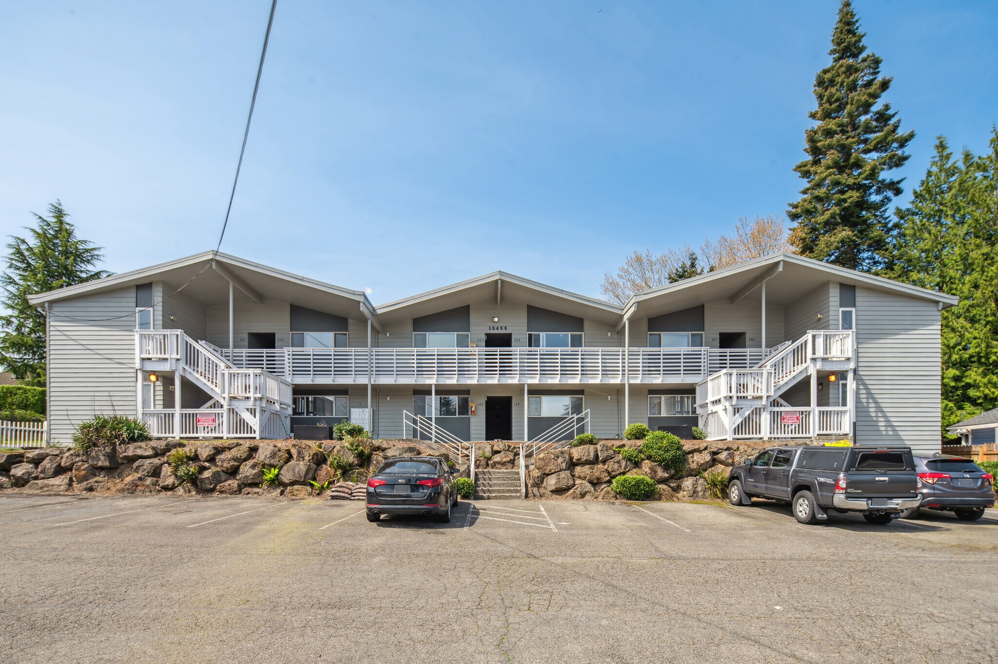 15455 10th Ave SW, Burien, WA for sale Building Photo- Image 1 of 22
