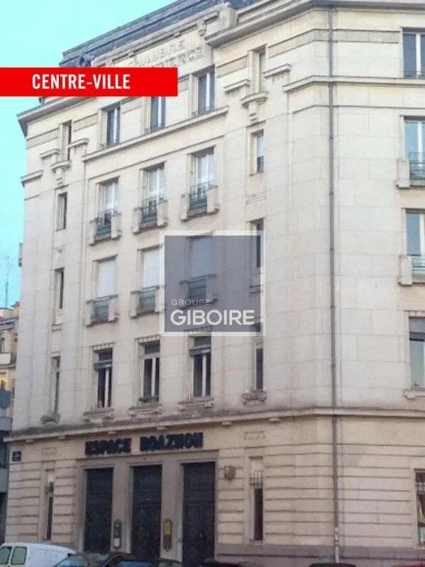 Office in Rennes for lease Building Photo- Image 1 of 2
