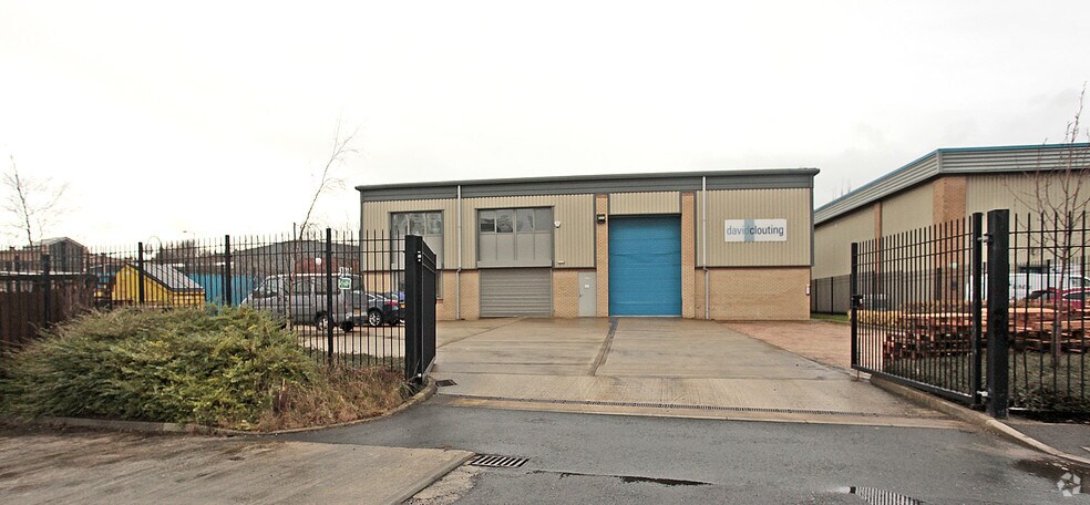 Horrace Waller V C Para, Dewsbury à vendre - Photo du bâtiment - Image 2 de 2