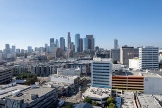 319 E 2nd St, Los Angeles, CA - Aerial  map view
