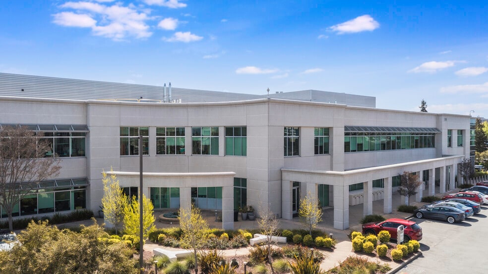 700 Bay Rd, Redwood City, CA for lease - Building Photo - Image 3 of 24
