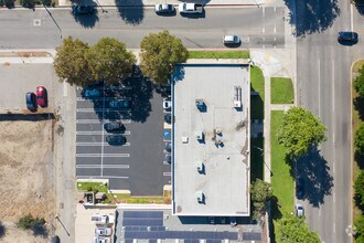 100 N Euclid Ave, Upland, CA - AÉRIEN  Vue de la carte