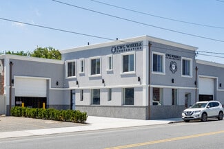More details for 105 Lakeville Rd, New Hyde Park, NY - Industrial for Lease