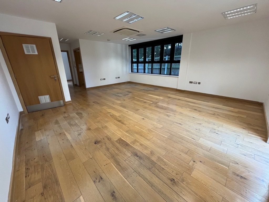 Old Ipswich Rd, Ardleigh, ESS CO7 7FX - Unit 6 -  - Interior Photo - Image 2 of 3