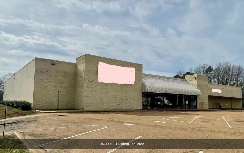1150 E Peace St, Canton, MS for sale - Building Photo - Image 3 of 6