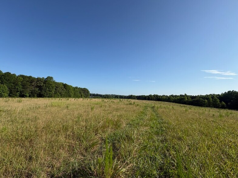 000 Mountain Crest Dr, Kings Mountain, NC for sale - Other - Image 1 of 9