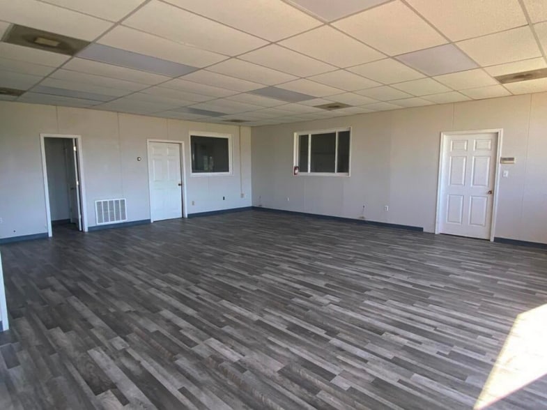 750 Rex Dr, Tupelo, MS for sale - Interior Photo - Image 3 of 9