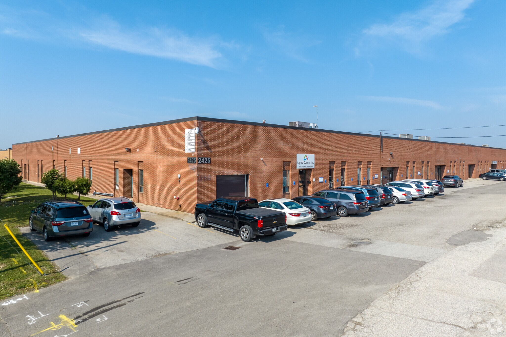 2425 Lucknow Dr, Mississauga, ON for sale Primary Photo- Image 1 of 1