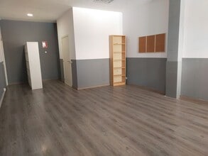 Retail in Fuenlabrada, Madrid for lease Interior Photo- Image 1 of 10