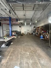7525 Industrial Rd, Florence, KY for lease Interior Photo- Image 1 of 2