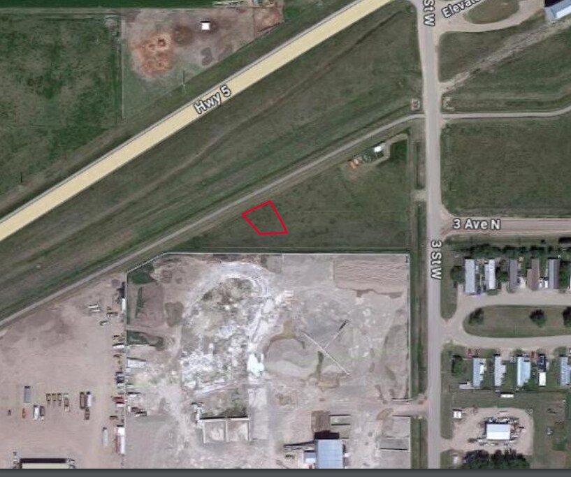 1 St St W, Magrath, AB for sale Primary Photo- Image 1 of 2