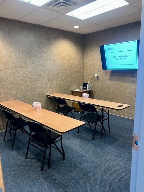 96 Erskine Ln, Scott Depot, WV à louer Photo intérieure- Image 1 de 9