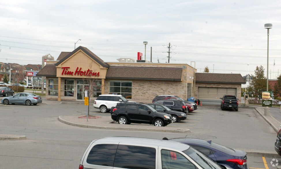 9200 Weston Rd, Vaughan, ON à vendre - Photo principale - Image 1 de 1