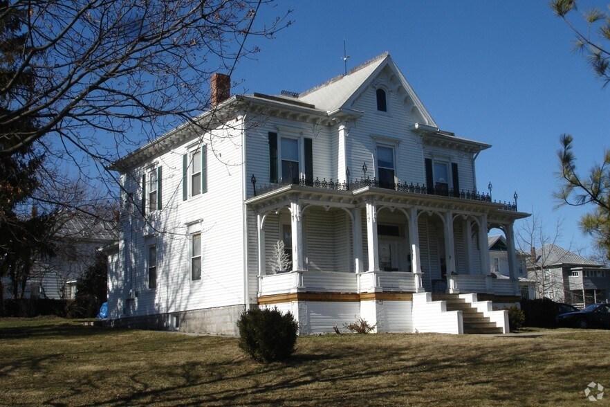 415 N Liberty St, Harrisonburg, VA for sale - Building Photo - Image 2 of 7