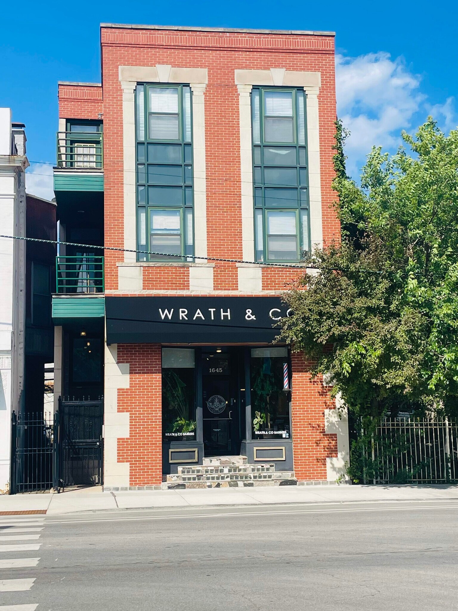 1645 N Clybourn Ave, Chicago, IL à vendre Photo du bâtiment- Image 1 de 26