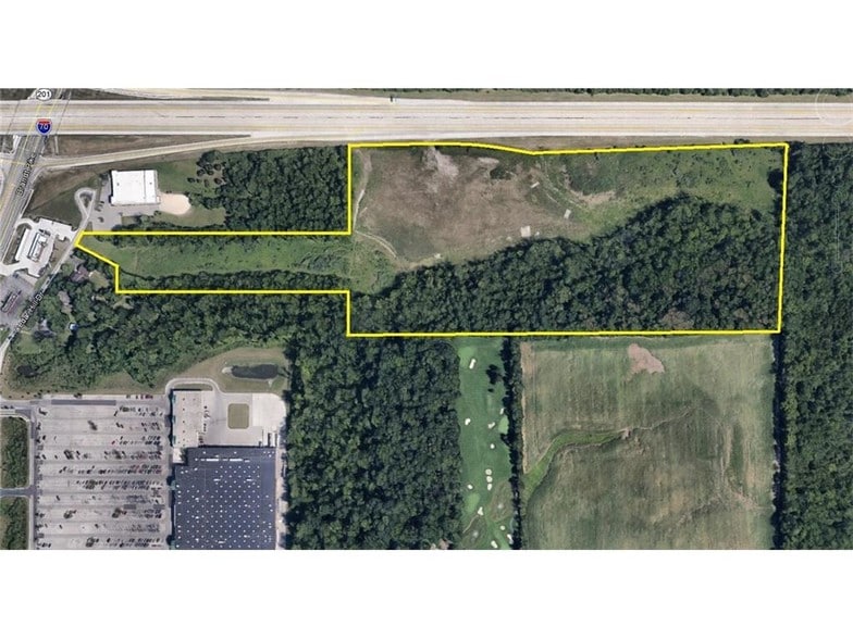 7880 Cedar Hill Dr, Huber Heights, OH for sale - Building Photo - Image 3 of 5