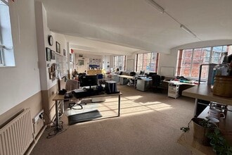 Gydynap Ln, Stroud à louer Photo intérieure- Image 2 de 3