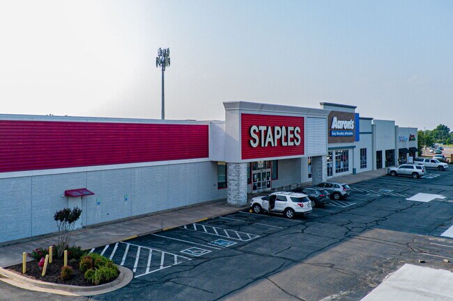 More details for 1201-1217 NW Sheridan Rd Properties – Retail for Sale, Lawton, OK