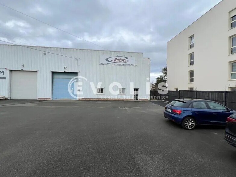 Office in Belleville-en-Beaujolais for lease - Building Photo - Image 1 of 9