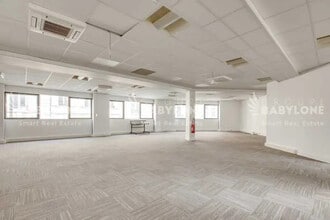 Office in Boulogne-Billancourt for lease Interior Photo- Image 1 of 12