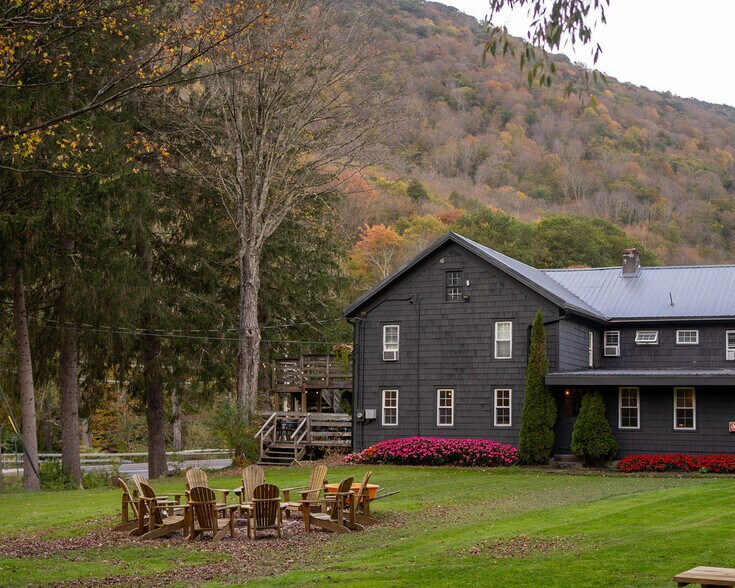 178-188 State Route 42, Shandaken, NY à vendre - Photo du bâtiment - Image 2 de 22