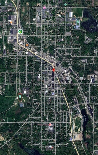 104 N Howell St, Hillsdale, MI for lease - Building Photo - Image 3 of 4