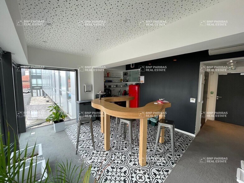 217 Boulevard De La Liberté, Lille à louer - Photo du bâtiment - Image 2 de 17