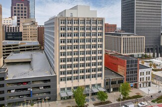 Plus de détails pour 130 E Washington St, Indianapolis, IN - Commerce de détail à louer