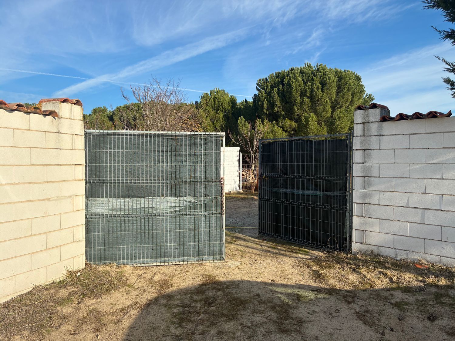 Lugar Común Viejo, 2, Aldeamayor de San Martín, Valladolid for sale Primary Photo- Image 1 of 68