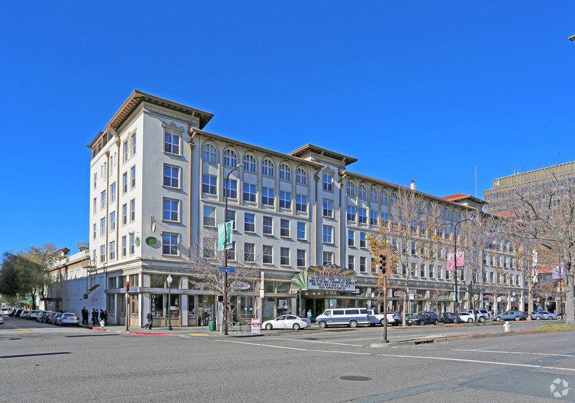 2200-2240 Shattuck Ave, Berkeley, CA à louer - Photo du bâtiment - Image 3 de 4