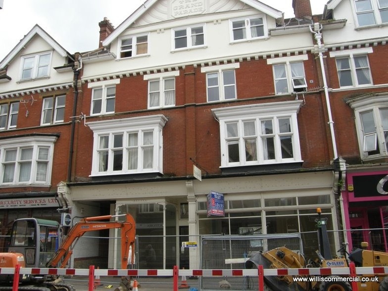 57-59 Poole Rd, Bournemouth for lease - Building Photo - Image 2 of 2