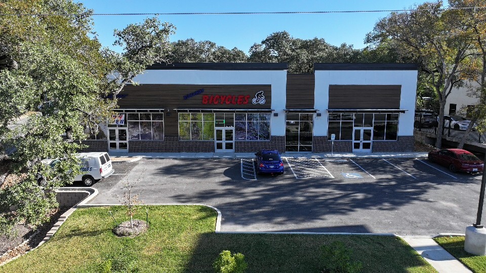 12022 Huebner Rd, San Antonio, TX for lease - Building Photo - Image 3 of 12