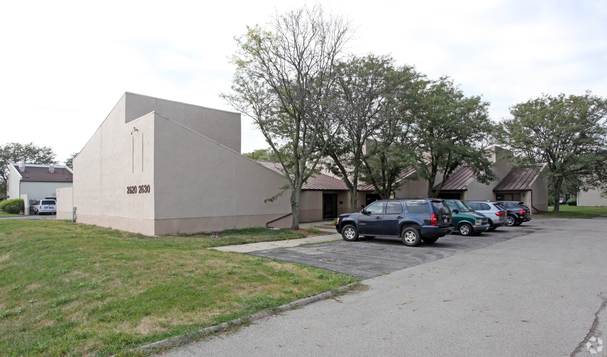 2620-2630 Billingsley Rd, Columbus, OH for lease Primary Photo- Image 1 of 14