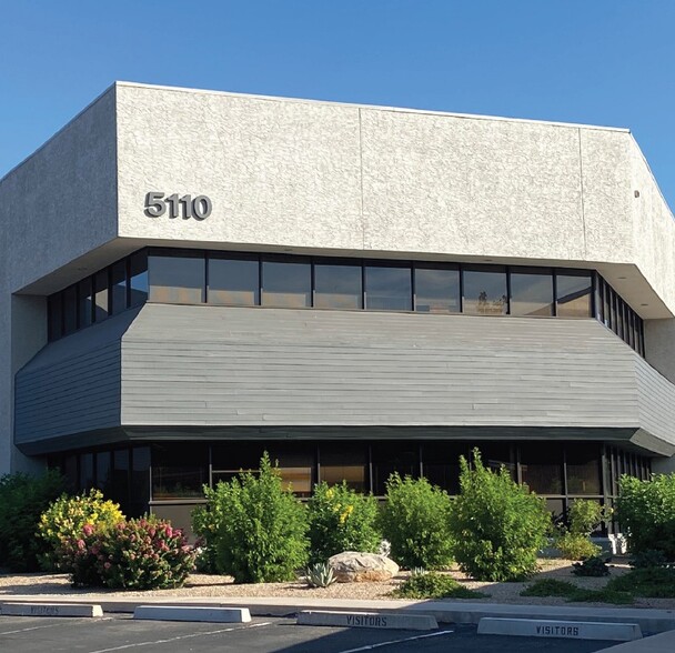 5110 N 40th St, Phoenix, AZ for lease - Building Photo - Image 1 of 7