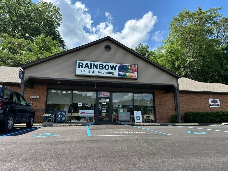 1446-1450 Montgomery Hwy, Vestavia Hls, Vestavia Hills, AL for lease - Building Photo - Image 2 of 10