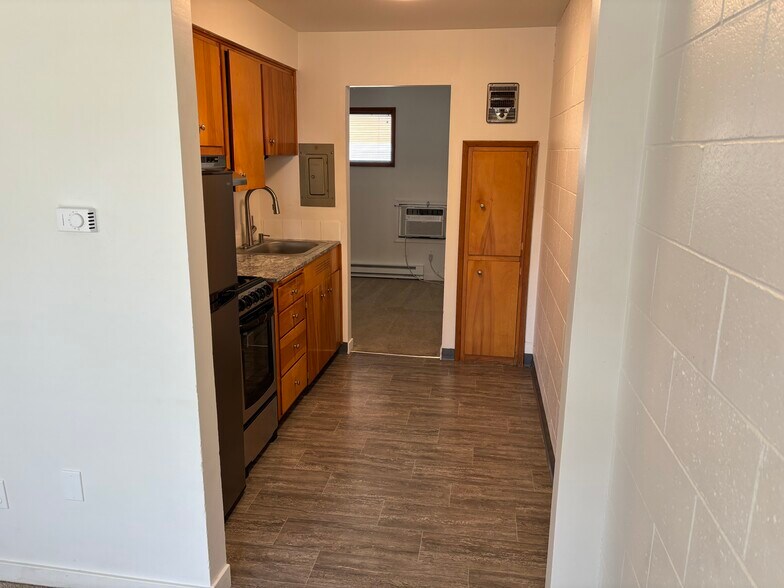 2626 N Hemlock St, Spokane, WA à vendre - Photo du bâtiment - Image 2 de 5