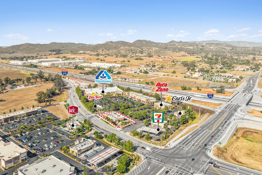 28007 Scott Rd, Murrieta, CA à louer - Photo du bâtiment - Image 2 de 4