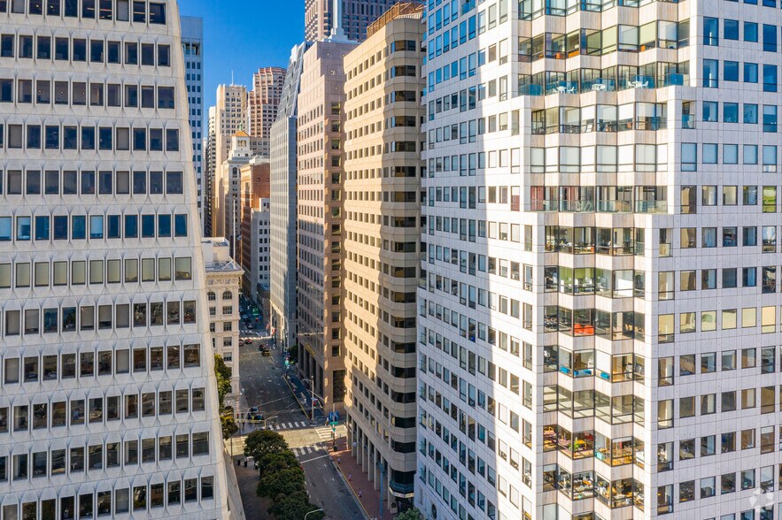 601 Montgomery St, San Francisco, CA à louer - Photo du bâtiment - Image 2 de 17