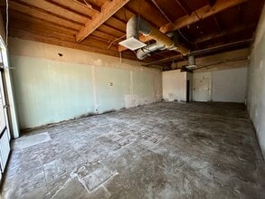 9210 Katella Ave, Garden Grove, CA for lease Interior Photo- Image 2 of 3