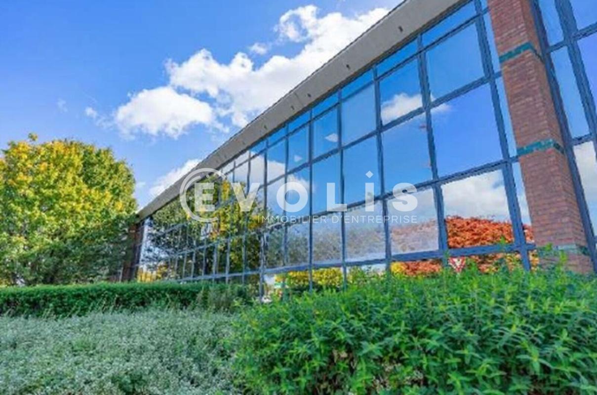 Office in VILLENEUVE-D'ASCQ for lease Building Photo- Image 1 of 8