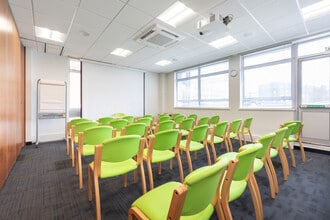 27-37 St. Georges Rd, London for lease Interior Photo- Image 2 of 5