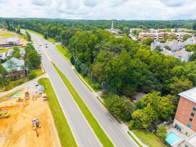 3810 S Columbia St, Chapel Hill, NC à vendre - Aérien - Image 2 de 9