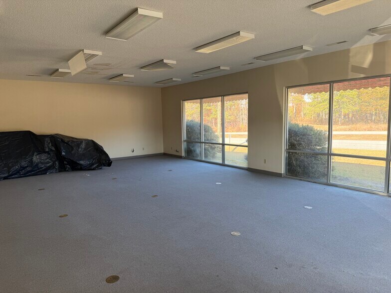 1220 East Blvd, Chesterfield, SC à louer - Photo du bâtiment - Image 3 de 26