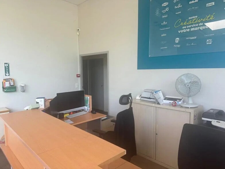 Local d'activités dans Champigny-sur-Marne à vendre - Photo intérieure - Image 2 de 7