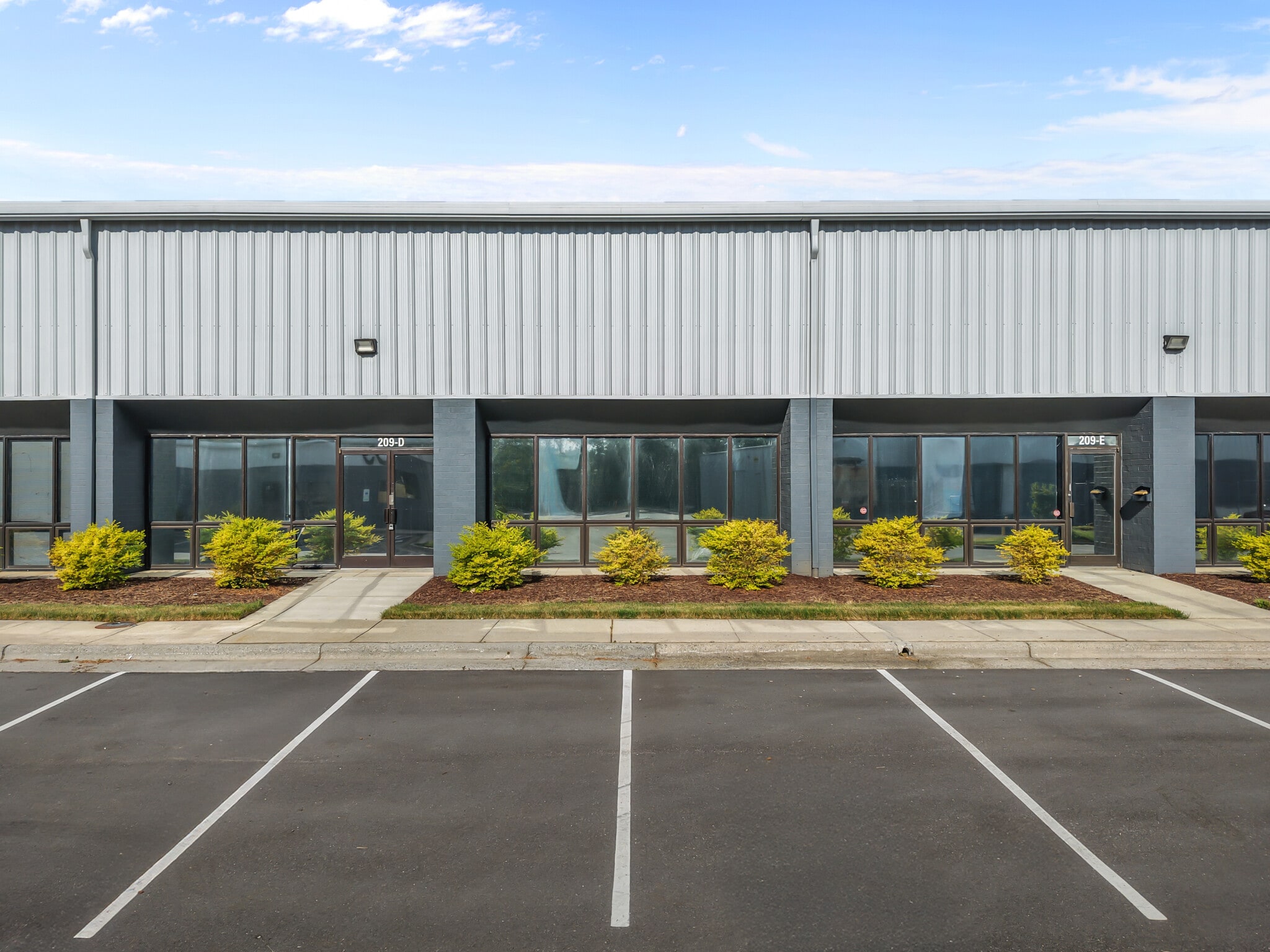 101 Creek Ridge Rd, Greensboro, NC for lease Building Photo- Image 1 of 3