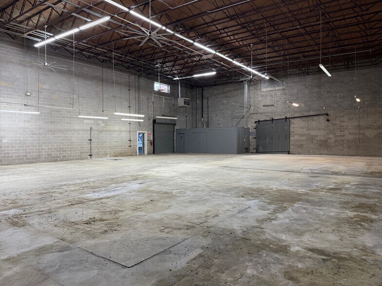 774 Forrest St NW, Atlanta, GA à louer - Photo du bâtiment - Image 3 de 7